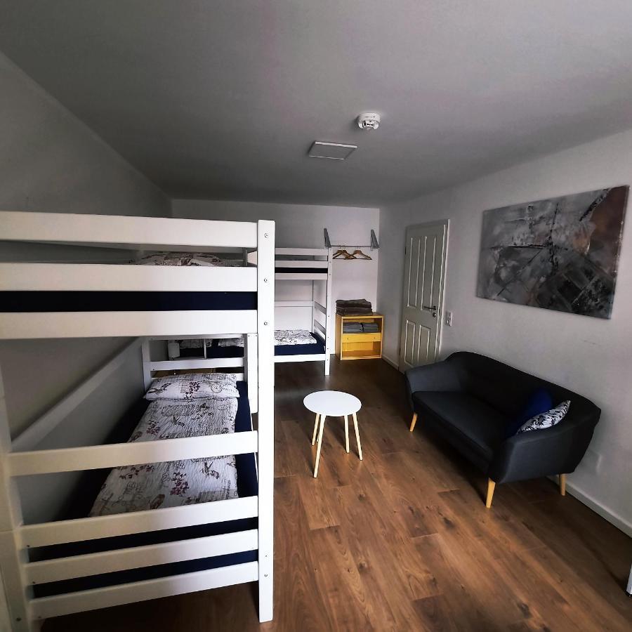 Full Flat 3 Bedrooms Saarbrucken Center -11 People Kültér fotó